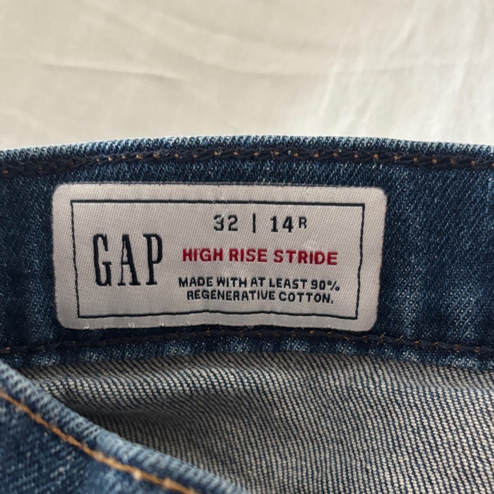 GAP Blue High Rise Denim - Picture 2 of 3